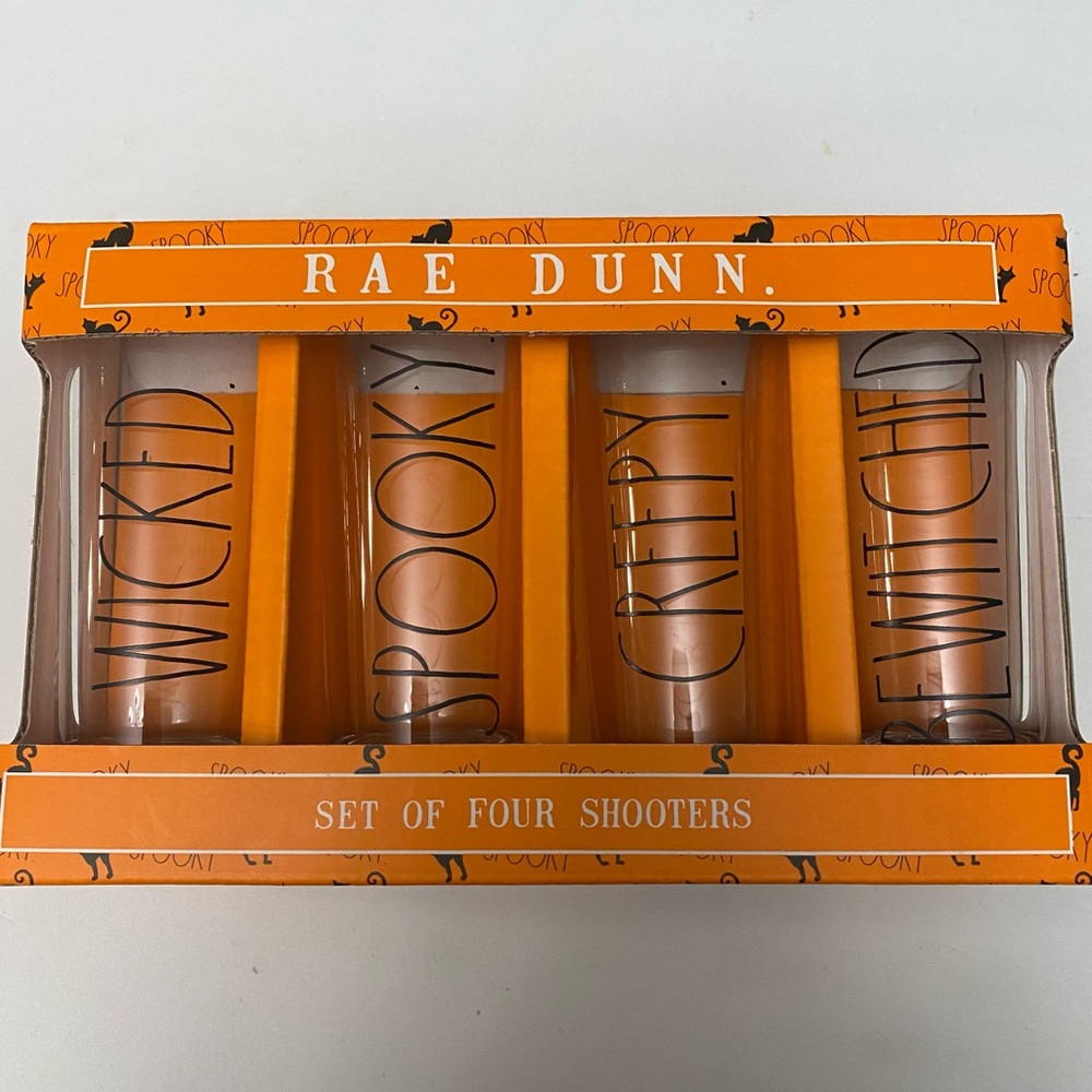 NIB RAE DUNN SPOOKY HALLOWEEN SHOOTERS